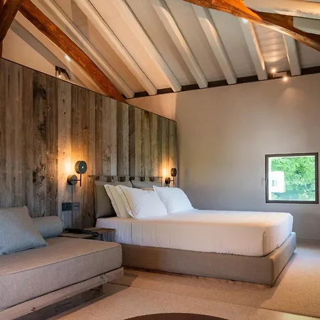 منتجع Relais Borgo Taurino *