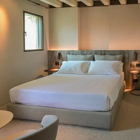 منتجع Relais Borgo Taurino